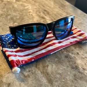 Oakley Catalyat (Low Bridge Fit)